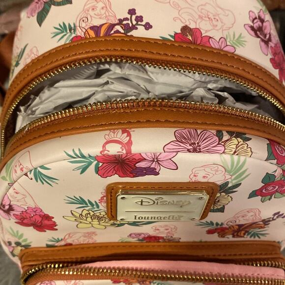 BNWT LOUNGEFLY DISNEY Princess Floral Backpack